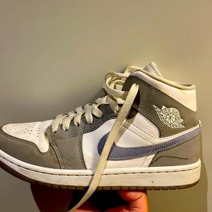 Jordan One High “Wolf Grey”